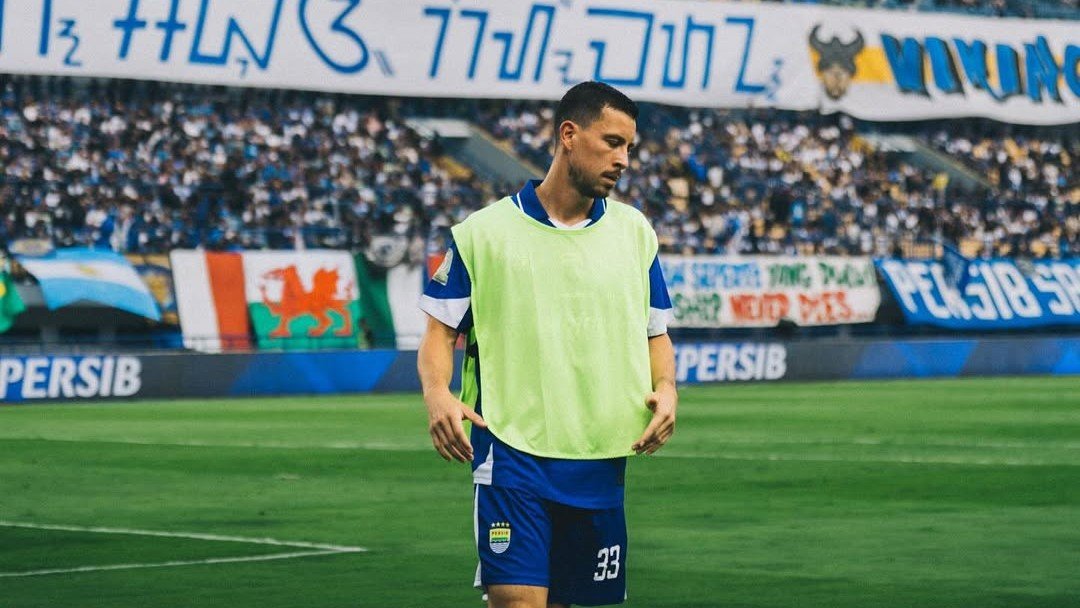 The Rise of AI-Powered Personal Assistants: How They Manage